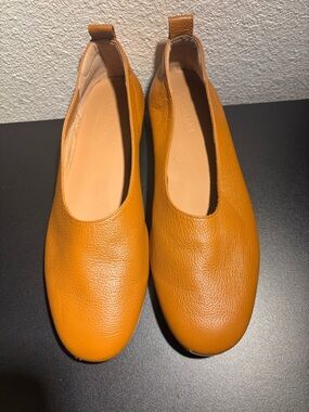Everlane Leather Ballet Flats - Mustard